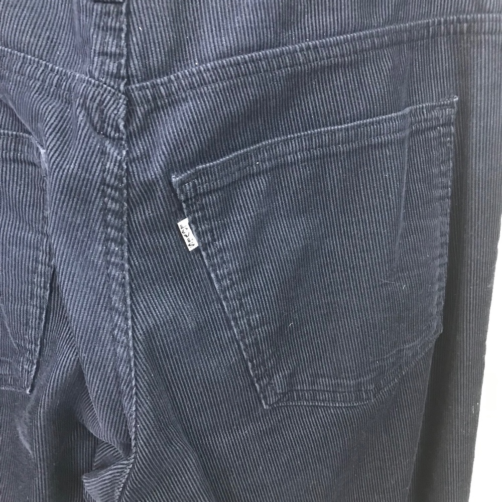 vintage 70's white tag Levi's cords mens 34w 36ins navy blue